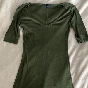 COPY - Gap Ribbed Cotton Forest Green Tee